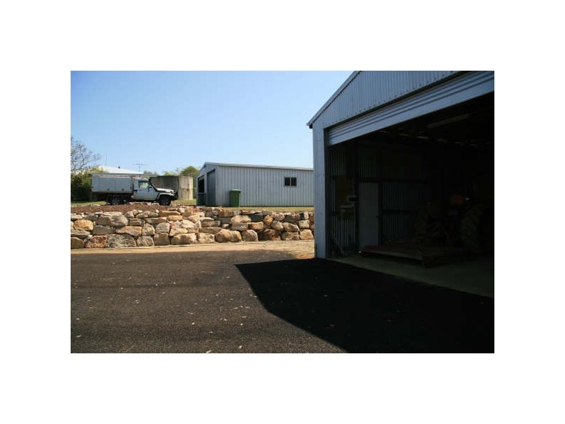 Peak Crossing QLD 4306