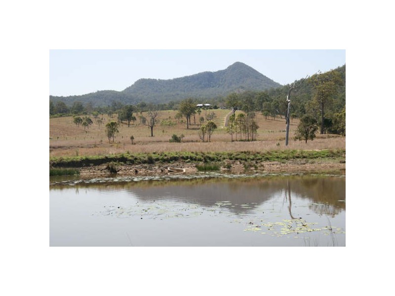 Peak Crossing QLD 4306