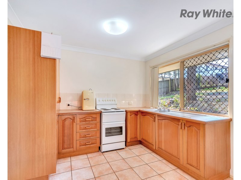 9 Azure Street, Goodna QLD 4300