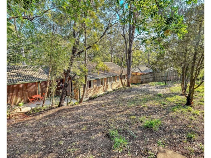 9 Azure Street, Goodna QLD 4300