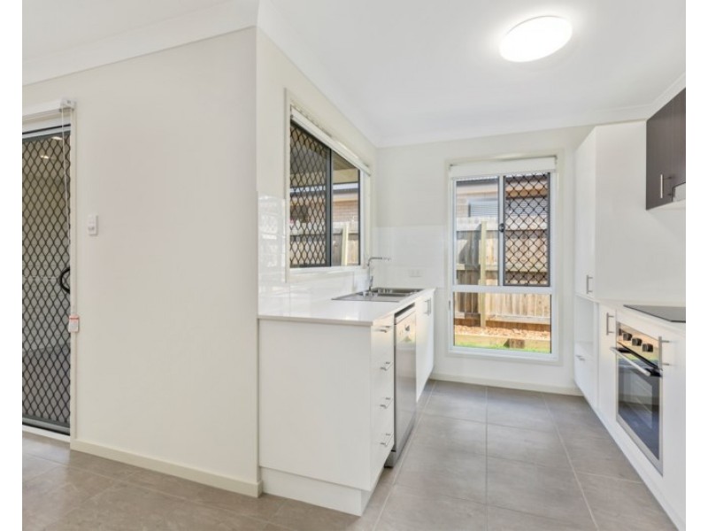 1/15 Kerry O’Brien Street, Collingwood Park QLD 4301