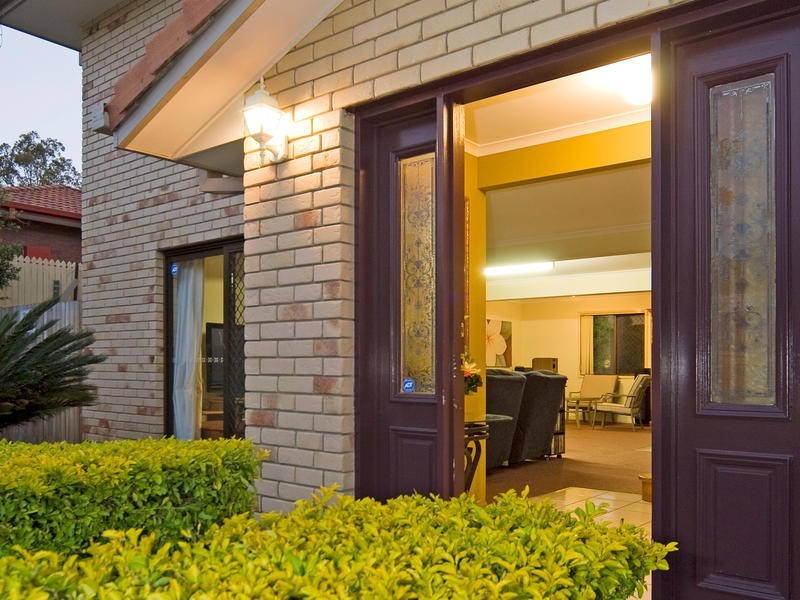 11 Vanessa Court, Camira QLD 4300