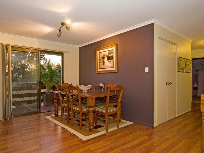 11 Vanessa Court, Camira QLD 4300