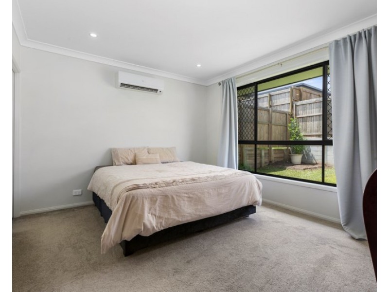 18 Goldfinch Street, Redbank Plains QLD 4301