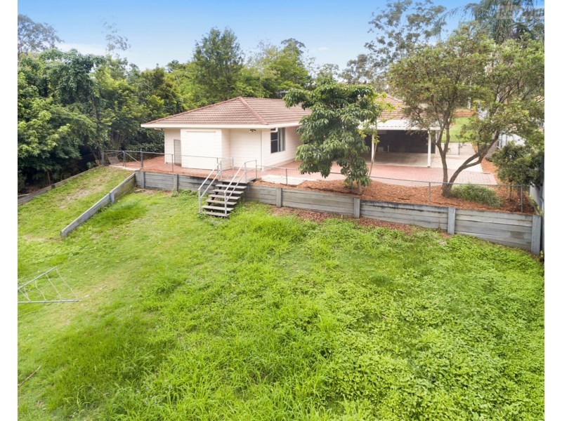 85 Fiona Street, Bellbird Park QLD 4300