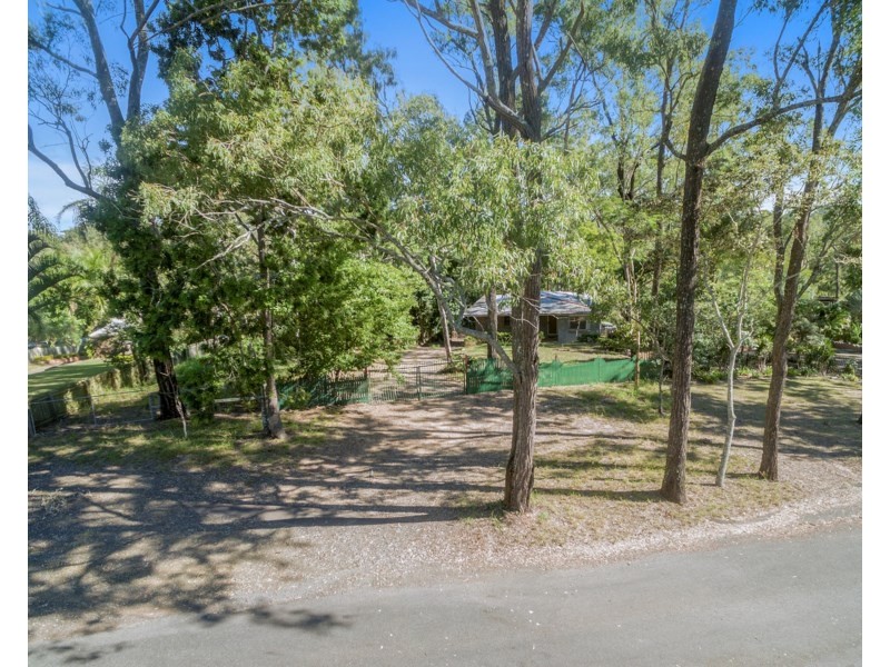 18 Preece Lane, Camira QLD 4300
