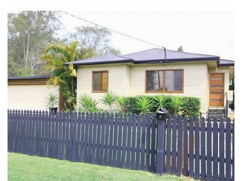 7 Harry Street, Bellbird Park QLD 4300