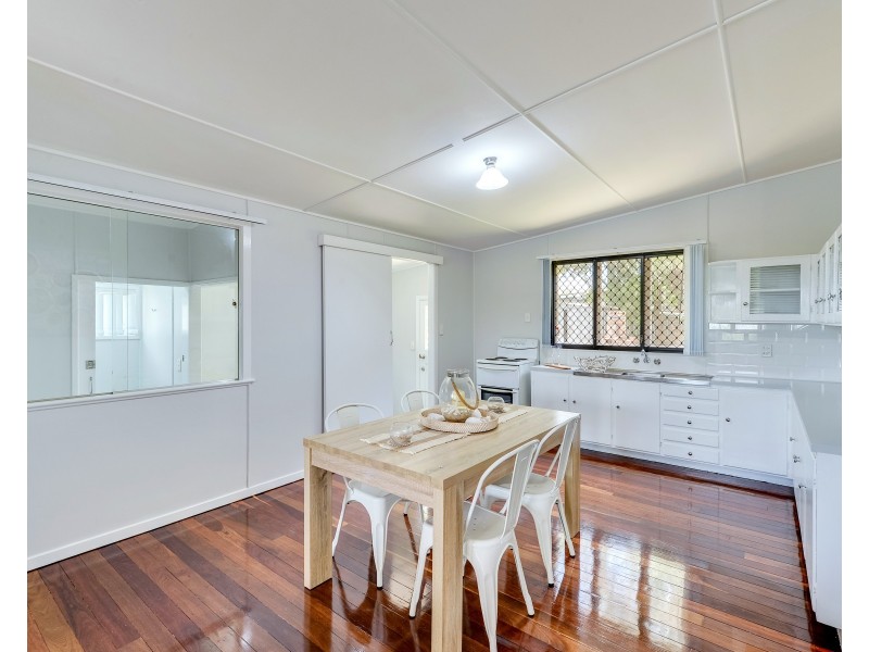 34 Perry Street, Churchill QLD 4305