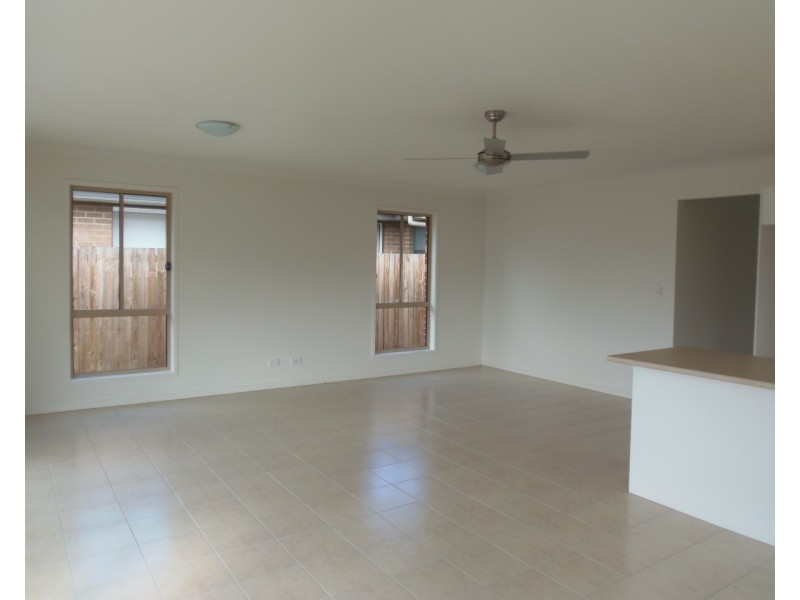 14 Mawson Street, Redbank Plains QLD 4301