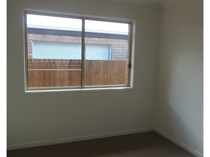 14 Mawson Street, Redbank Plains QLD 4301