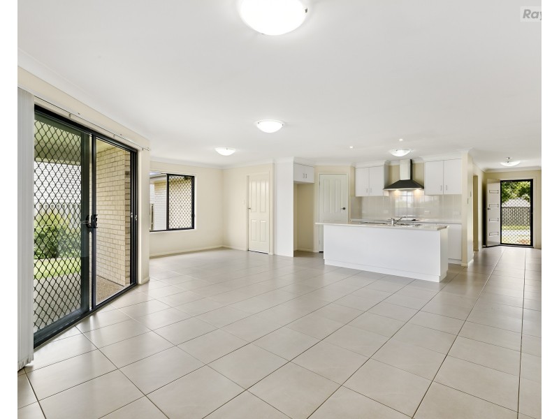 12 ROACH Crescent, Redbank Plains QLD 4301