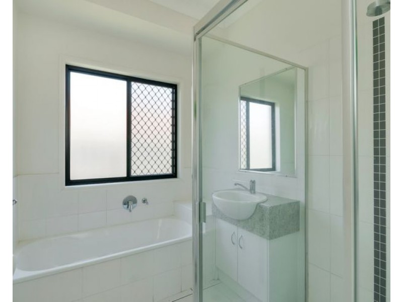 31 Nicholls Drive, Redbank Plains QLD 4301