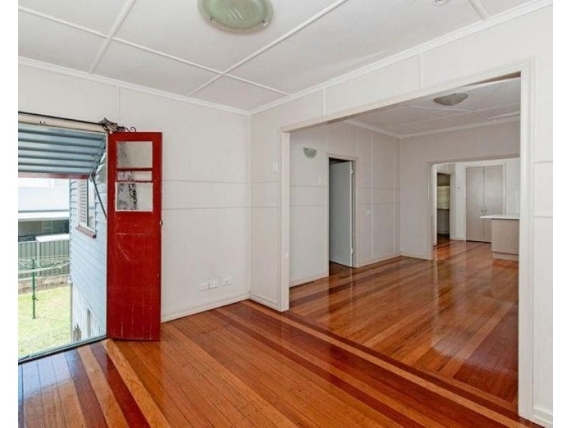 12 Barram, Goodna QLD 4300