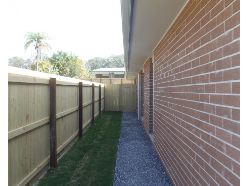 2/268 Jones Road, Bellbird Park QLD 4300