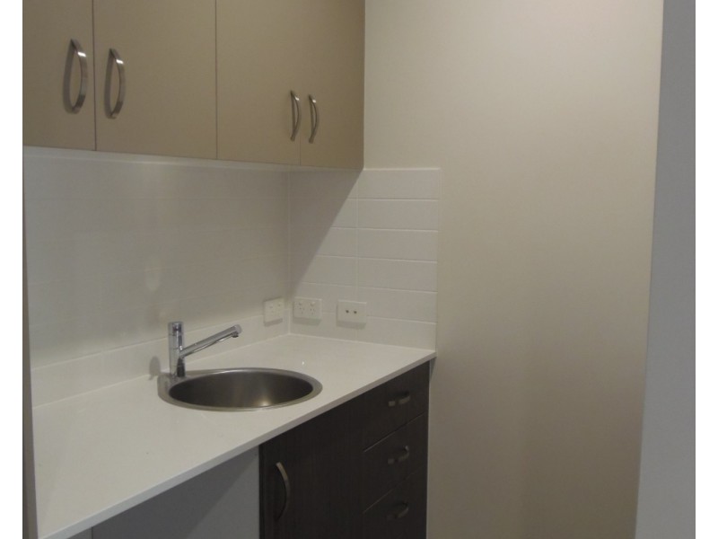 2/268 Jones Road, Bellbird Park QLD 4300