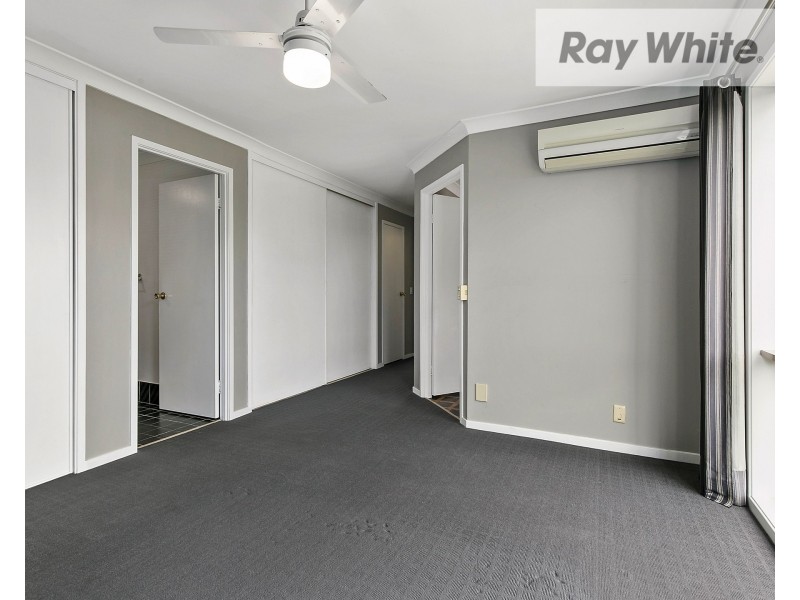 10 Knowles Close, Redbank Plains QLD 4301