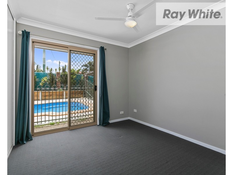 10 Knowles Close, Redbank Plains QLD 4301