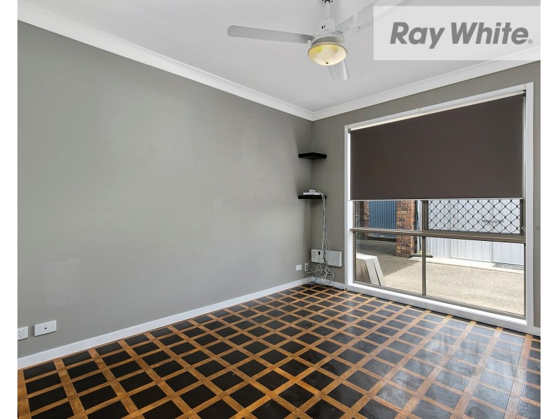 10 Knowles Close, Redbank Plains QLD 4301