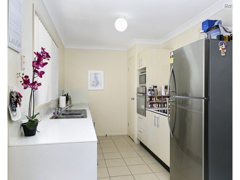 2/49 Cheihk Crescent, Collingwood Park QLD 4301