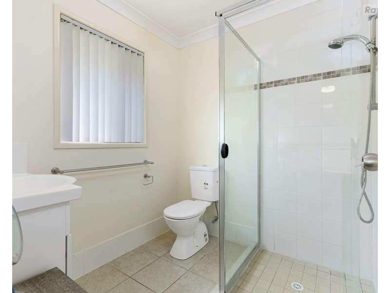 2/49 Cheihk Crescent, Collingwood Park QLD 4301