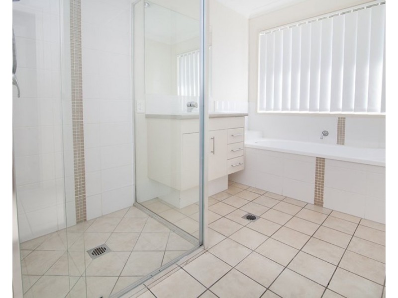 11 Bulmer Street, Bellbird Park QLD 4300