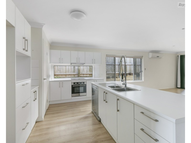 65 Columbia Drive, Bellbird Park QLD 4300