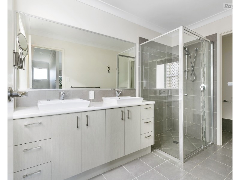 65 Columbia Drive, Bellbird Park QLD 4300