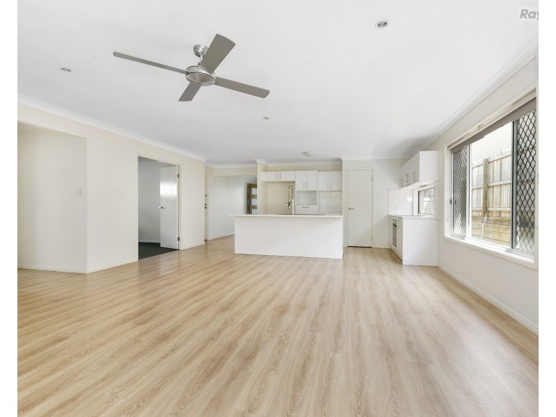 65 Columbia Drive, Bellbird Park QLD 4300