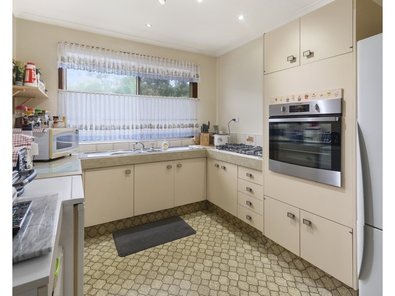 9 Wendy Street, Camira QLD 4300
