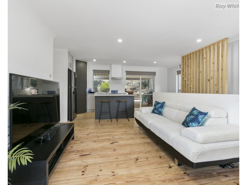 5 Cornwall Court, Bellbird Park QLD 4300