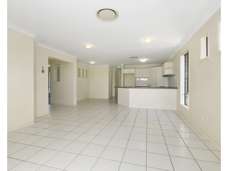 2 Campbell Court, Redbank Plains QLD 4301