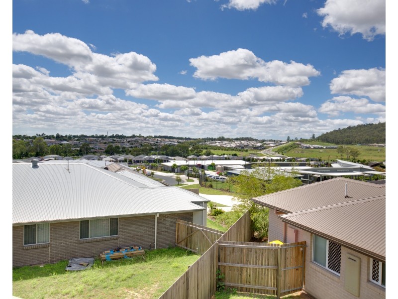 100 Fernbrooke Boulevard, Redbank Plains QLD 4301