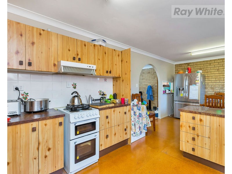 39 Cudgee Street, Redbank Plains QLD 4301