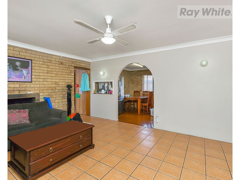 39 Cudgee Street, Redbank Plains QLD 4301