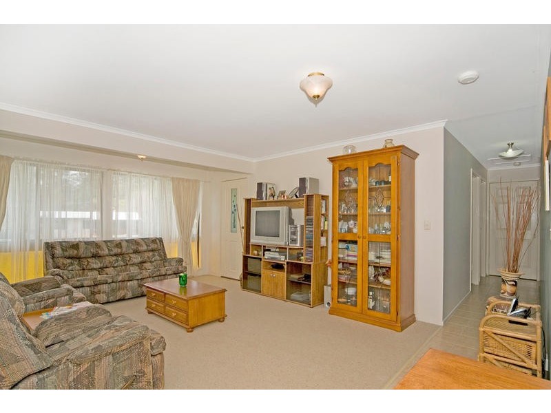 32 Sherwood Crescent, Bellbird Park QLD 4300