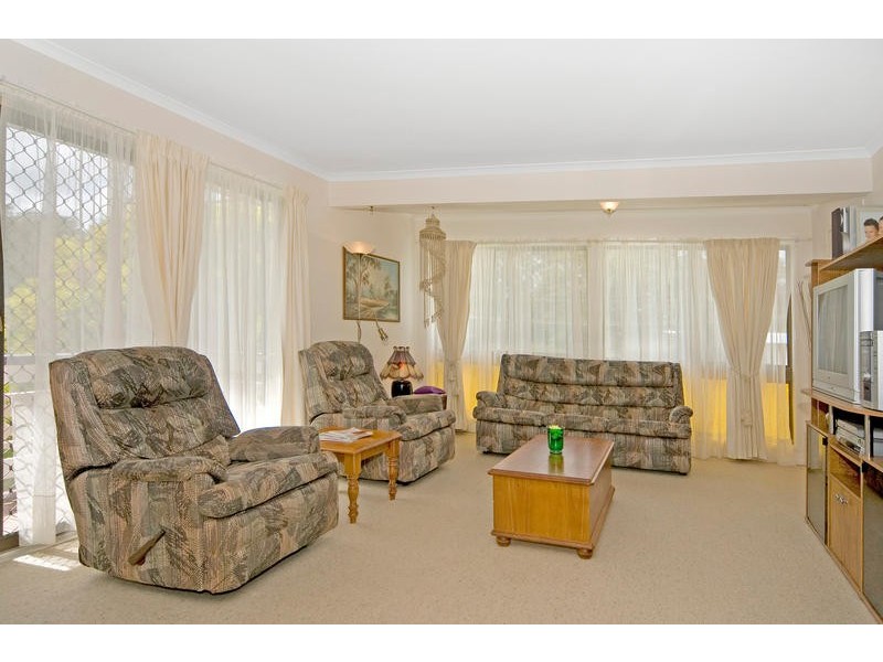 32 Sherwood Crescent, Bellbird Park QLD 4300