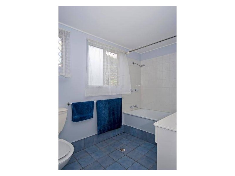 38 Braeridge Drive, Bundamba QLD 4304
