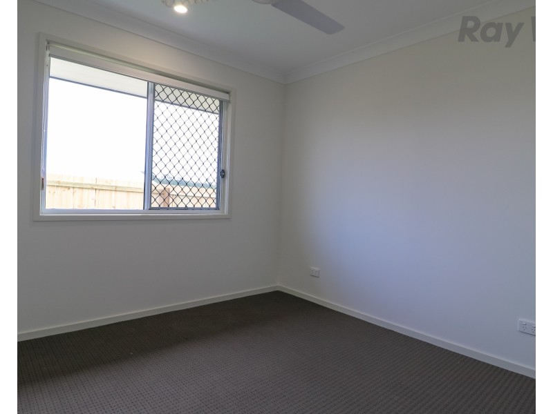 2/4 Williams Street, Collingwood Park QLD 4301