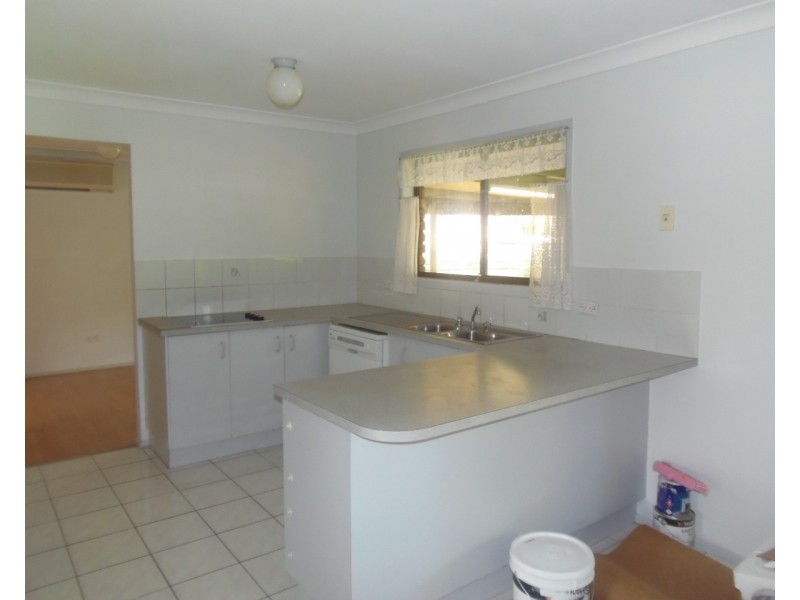 28 W G Hayden Drive, Collingwood Park QLD 4301