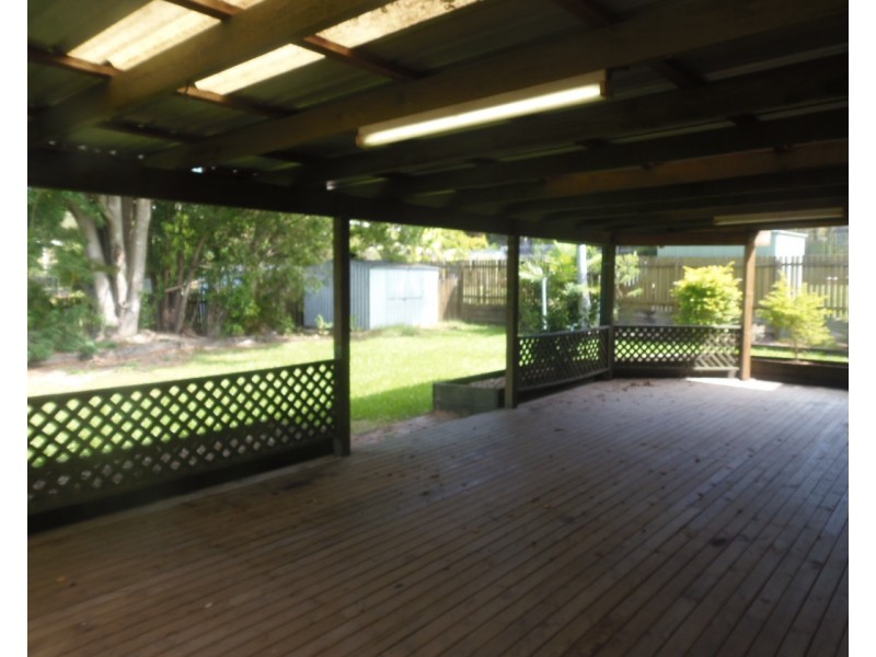 28 W G Hayden Drive, Collingwood Park QLD 4301