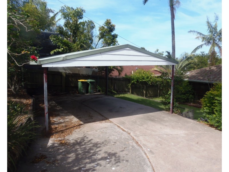 28 W G Hayden Drive, Collingwood Park QLD 4301