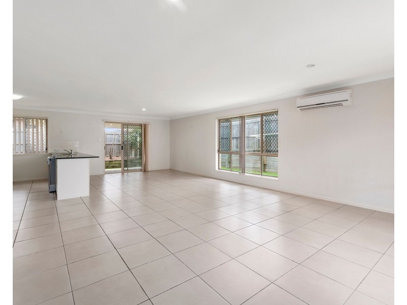 226 Henty Drive, Redbank Plains QLD 4301