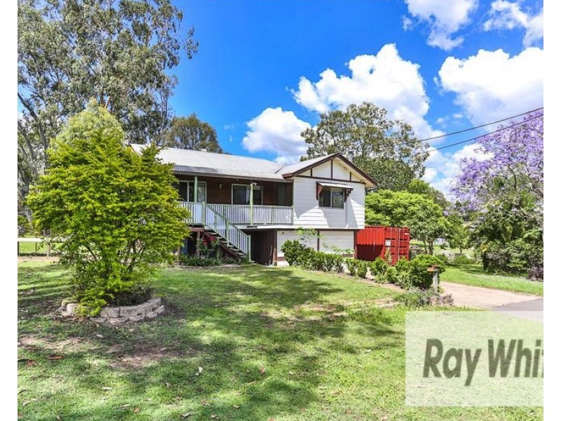 2 Shanahan Parade, Redbank Plains QLD 4301