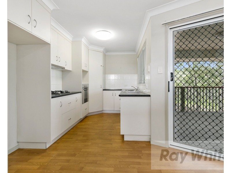27 Spencer Street, Redbank QLD 4301