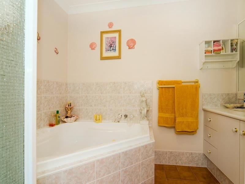 5 Moonstone Street, Springfield QLD 4300