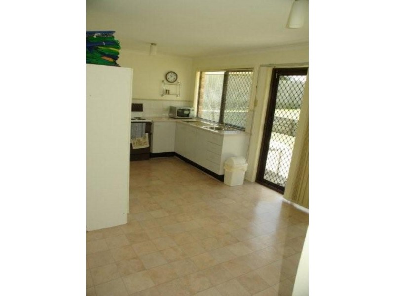 5 Knowles Close, Redbank Plains QLD 4301