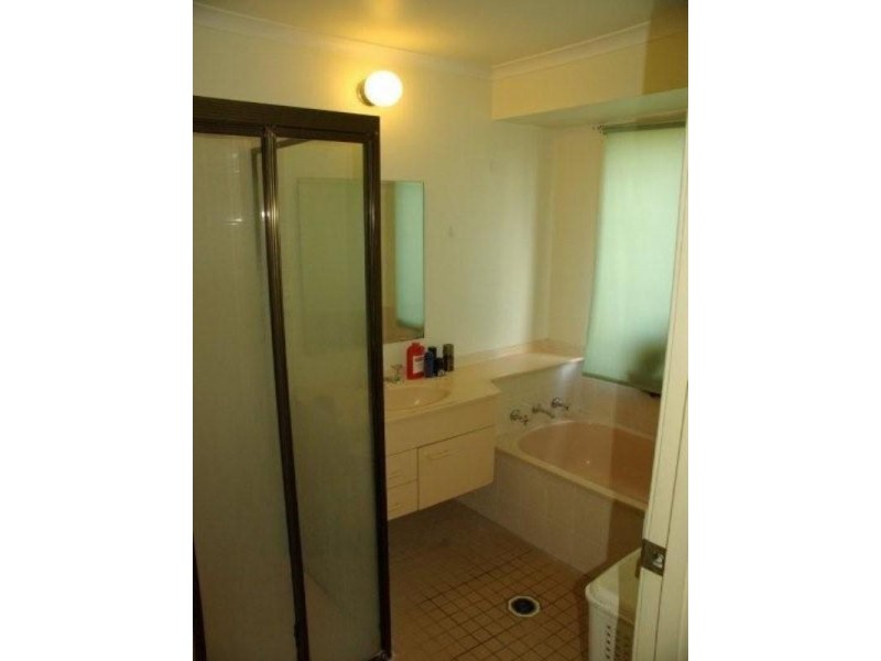 5 Knowles Close, Redbank Plains QLD 4301