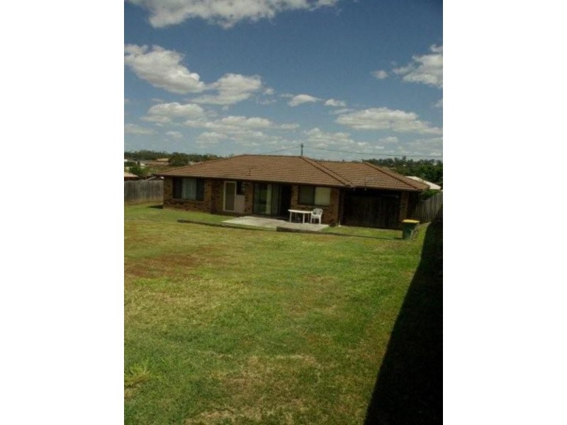 5 Knowles Close, Redbank Plains QLD 4301