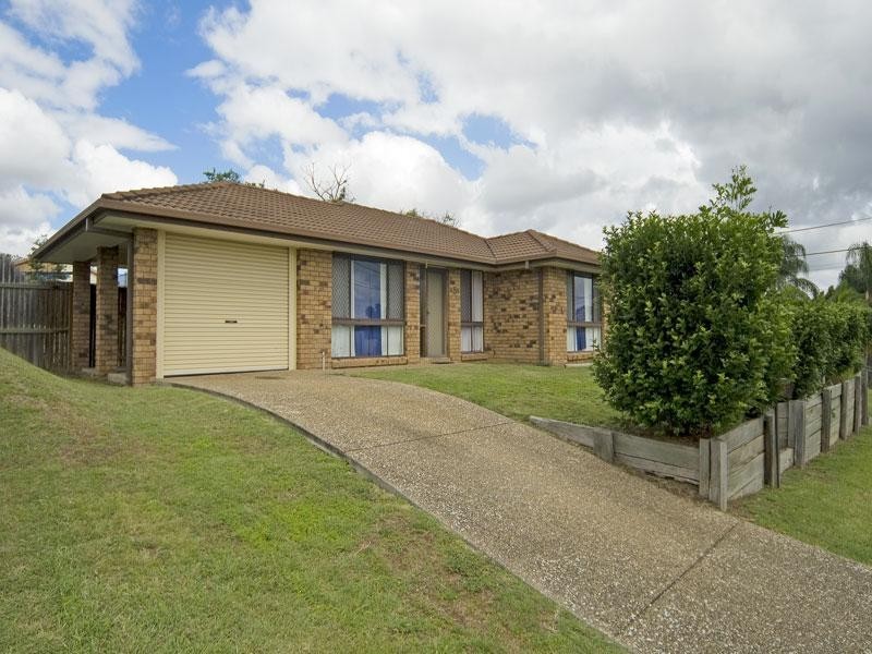 5 Knowles Close, Redbank Plains QLD 4301