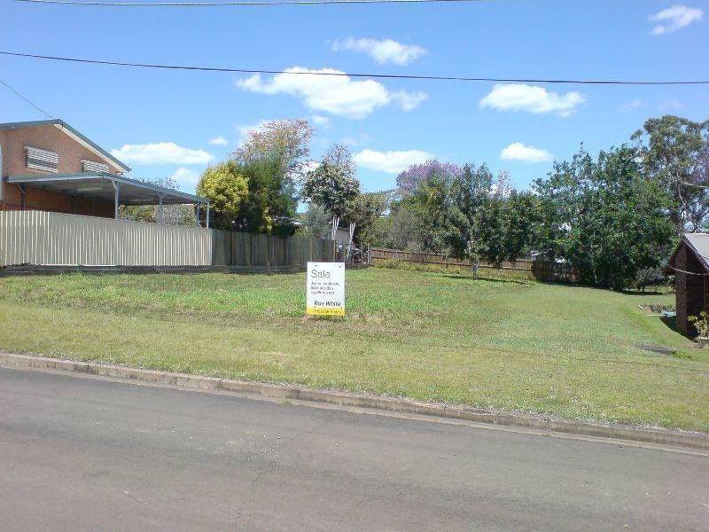 18 Glen Brae Street, Redbank Plains QLD 4301